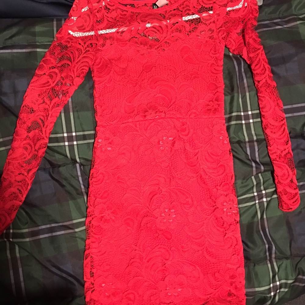 Lace dress